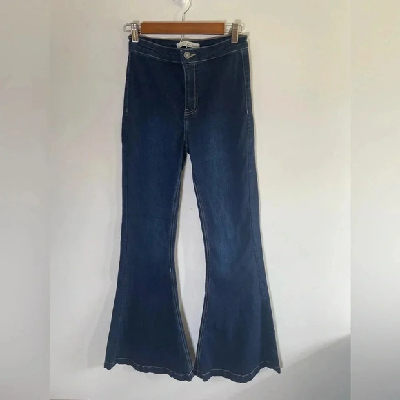 KanCan High Rise Extreme Flare Jeans 5 26x32” Dark Wash Denim Bell Bottoms 0050 - Picture 2 of 12